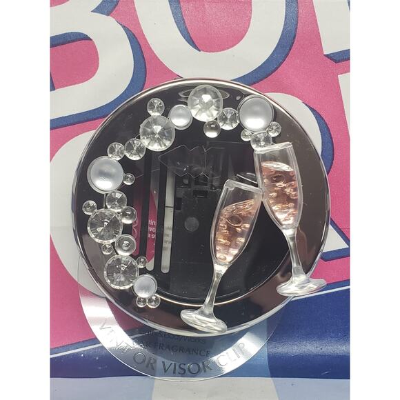 BBW Champagne Toast Visor & Vent Clip Car Fragrance Holder Vehicle Scent Decor - Picture 1 of 1